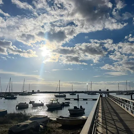 Ocean View Apartment *